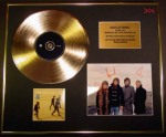 TAKE THAT/CD GOLD DISC/RECORD/SIGNED PHOTO DISPLAY/COA